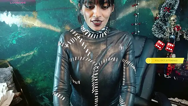 julieth sex1 online show from 11-15-25, 06:06