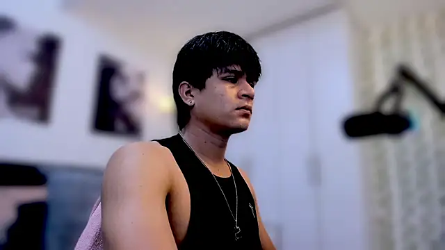 Eiden allenx online show from 10-19-25, 02:20