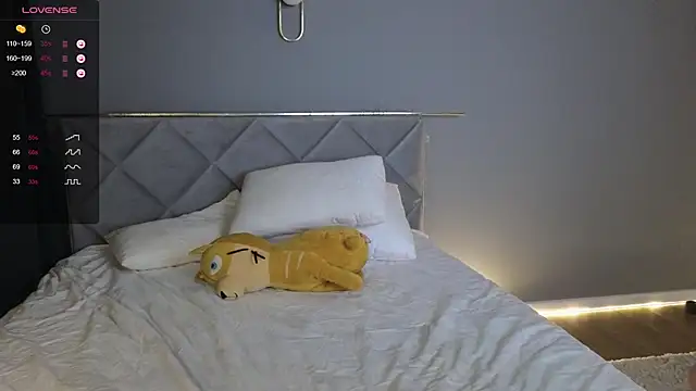 Mary love16 online show from 11-11-25, 07:14