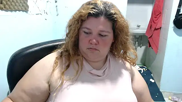 Snapshot of squirt322bbw chatting on 05-01-26, 04:23 squirt322bbw online show from 05-01-26, 04:23