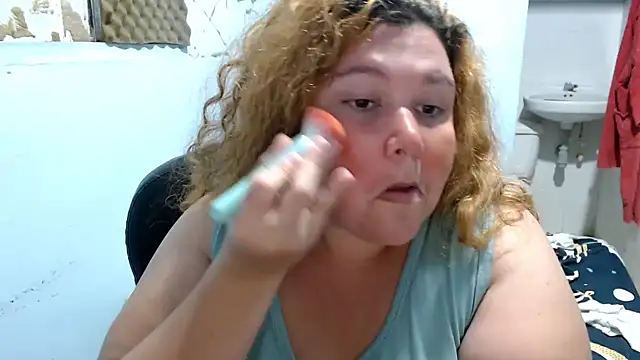 Snapshot of squirt322bbw chatting on 04-23-26, 07:37 squirt322bbw online show from 04-23-26, 07:37