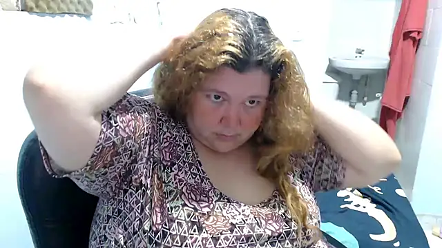 Snapshot of squirt322bbw chatting on 05-03-26, 03:48 squirt322bbw online show from 05-03-26, 03:48