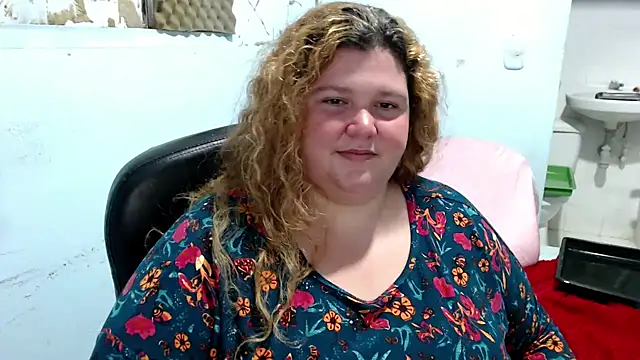 Snapshot of squirt322bbw chatting on 05-13-26, 06:42 squirt322bbw online show from 05-13-26, 06:42