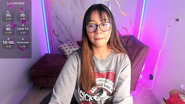 Snapshot of Nasha_abby chatting on 06-06-26, 08:36 Nasha abby online show from 06-06-26, 08:36