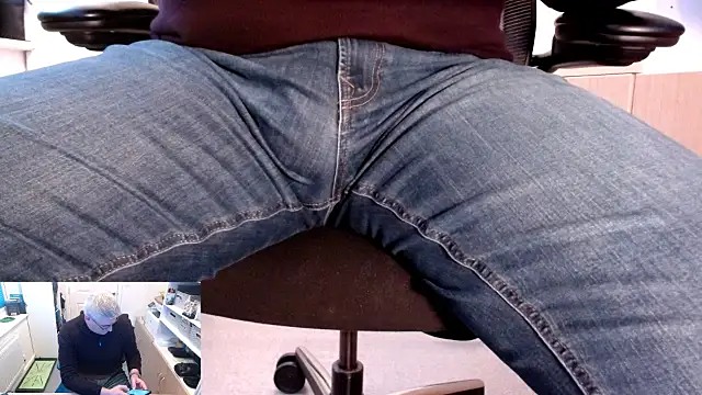 RicRockhard online show from 12-17-25, 03:28