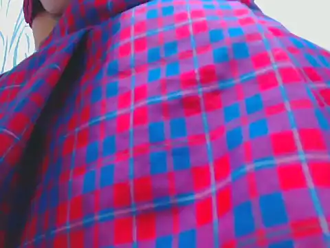 PetiteSexyGirl4U online show from 03-10-26, 11:53