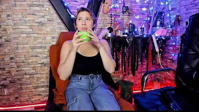 Liltildeman moon online show from 03-05-26, 11:32