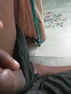 Snapshot of anjaanarun chatting on 09-20-25, 03:11 anjaanarun online show from 09-20-25, 03:11