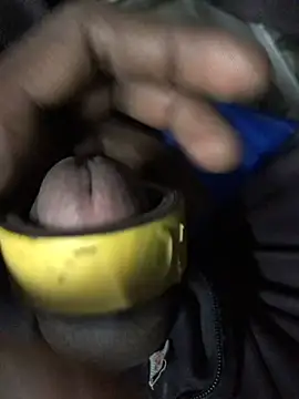 Snapshot of anjaanarun chatting on 03-22-25, 02:47 anjaanarun online show from 03-22-25, 02:47