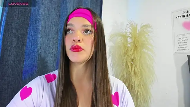 zoe69x online show from 11-14-25, 05:55