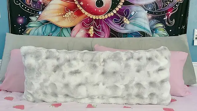 SaraBearXo online show from 03-02-26, 01:29