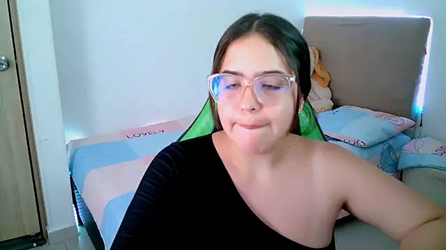  alicia z online show from 02-15-25, 08:45