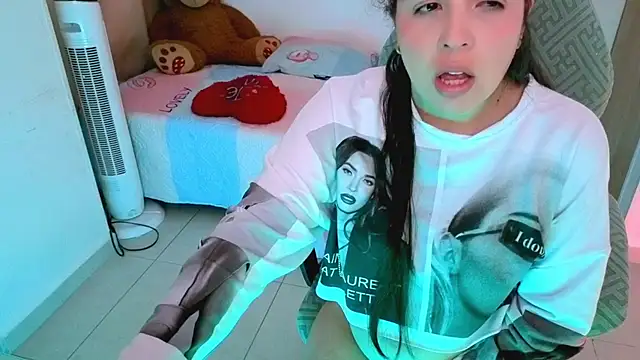  alicia z online show from 04-10-26, 06:15