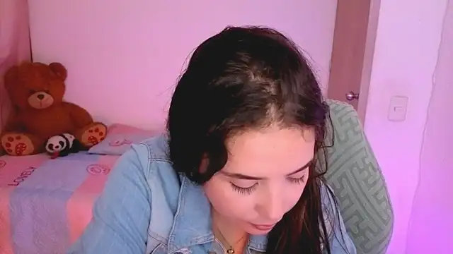  alicia z online show from 03-20-26, 05:47