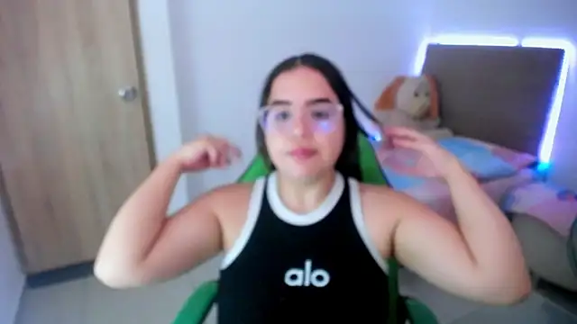  alicia z online show from 03-17-25, 09:46