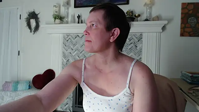 AuroraWillows online show from 03-10-26, 02:15