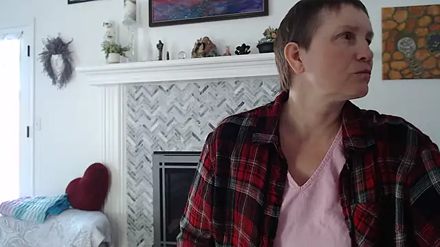 AuroraWillows online show from 03-19-26, 03:45