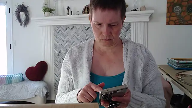 AuroraWillows online show from 03-12-26, 03:38