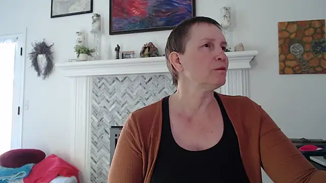 AuroraWillows online show from 04-18-26, 05:48
