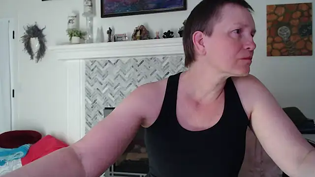 AuroraWillows online show from 04-19-26, 10:16