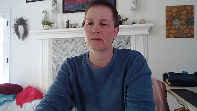 AuroraWillows online show from 04-04-26, 04:24