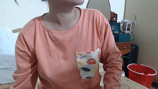 Beauty Asian Tina online show from 12-21-25, 07:32