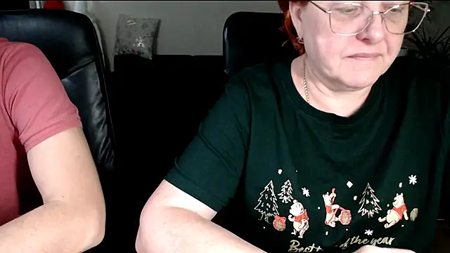 JoannaAndNeighbour online show from 12-15-25, 10:10