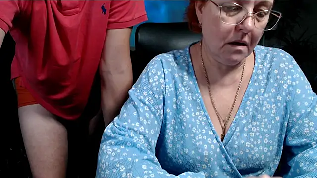 JoannaAndNeighbour online show from 12-20-25, 11:02