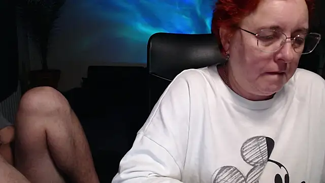 JoannaAndNeighbour online show from 10-22-25, 07:46