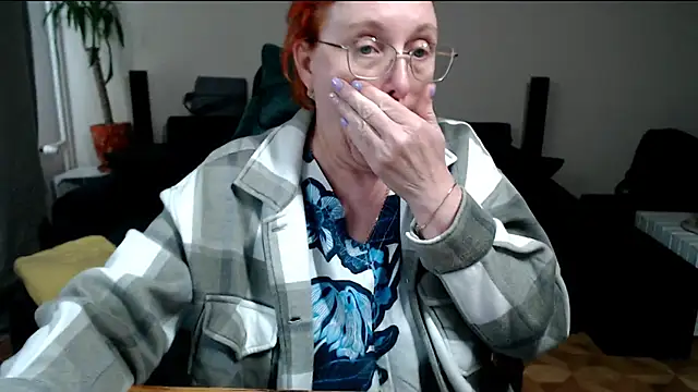 JoannaAndNeighbour online show from 03-18-26, 01:24