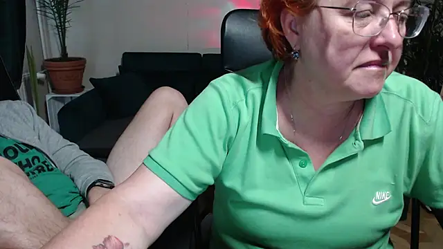 JoannaAndNeighbour online show from 10-14-25, 08:04