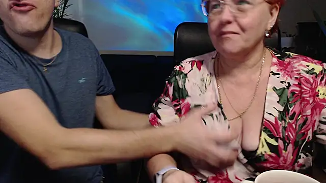 JoannaAndNeighbour online show from 10-29-25, 12:26