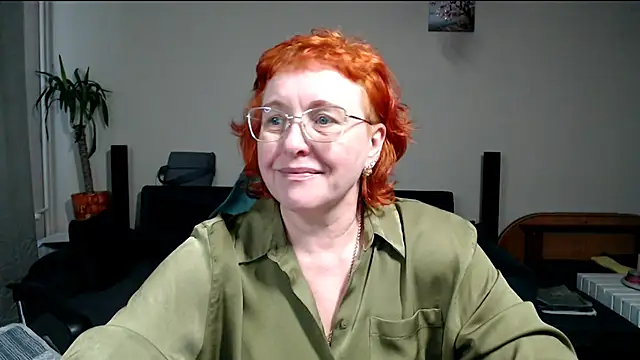 JoannaAndNeighbour online show from 03-26-26, 11:30