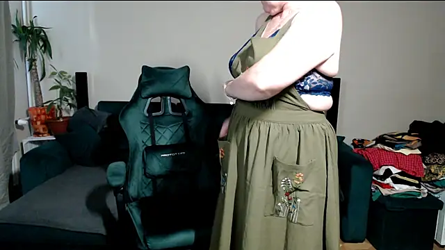 JoannaAndNeighbour online show from 03-14-26, 06:30