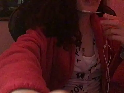 YumieCp online show from 02-25-25, 10:15