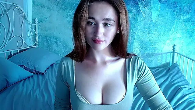 Snapshot of millllina chatting on 09-14-25, 03:34 millllina online show from 09-14-25, 03:34