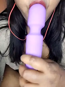 Litchi70 online show from 02-27-25, 05:26