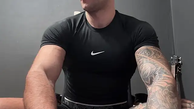 Snapshot of Mr_YourGod chatting on 02-09-26, 06:22 Mr YourGod online show from 02-09-26, 06:22