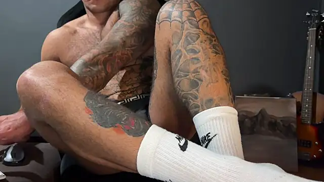 Mr YourGod online show from 09-18-25, 07:33