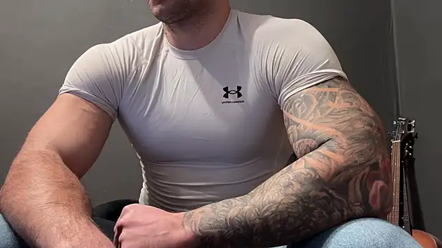 Snapshot of Mr_YourGod chatting on 02-03-26, 03:37 Mr YourGod online show from 02-03-26, 03:37