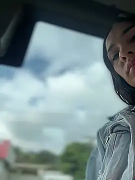   IRIS   online show from 03-18-25, 01:23