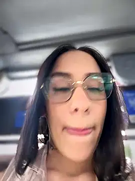   IRIS   online show from 10-15-25, 02:14