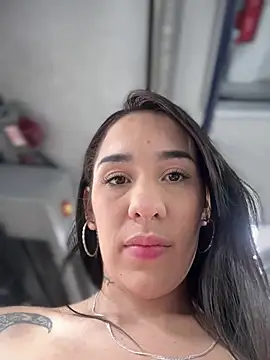   IRIS   online show from 02-10-25, 07:28