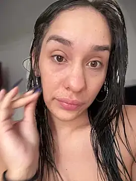   IRIS   online show from 10-02-25, 01:25