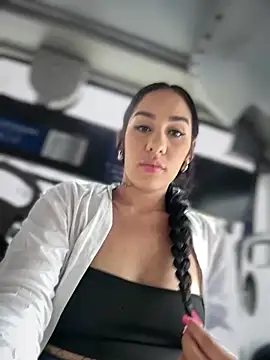   IRIS   online show from 03-12-26, 02:54