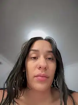   IRIS   online show from 10-01-25, 12:42