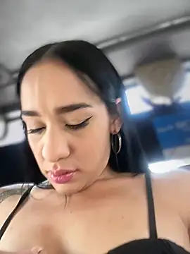 Snapshot of __IRIS__ chatting on 07-28-26, 04:16 IRIS online show from 07-28-26, 04:16