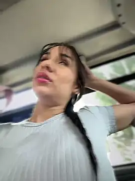   IRIS   online show from 02-06-25, 08:13