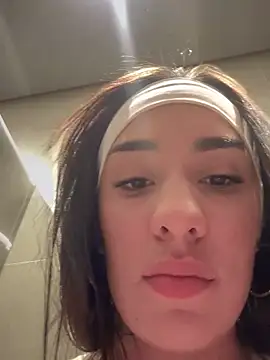   IRIS   online show from 03-19-25, 08:54