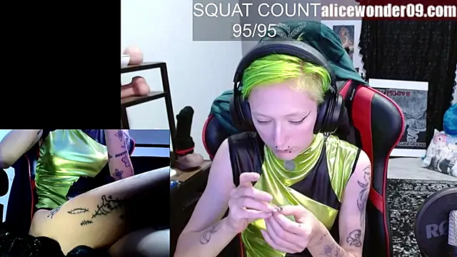 alicewonder09 online show from 10-27-25, 04:46